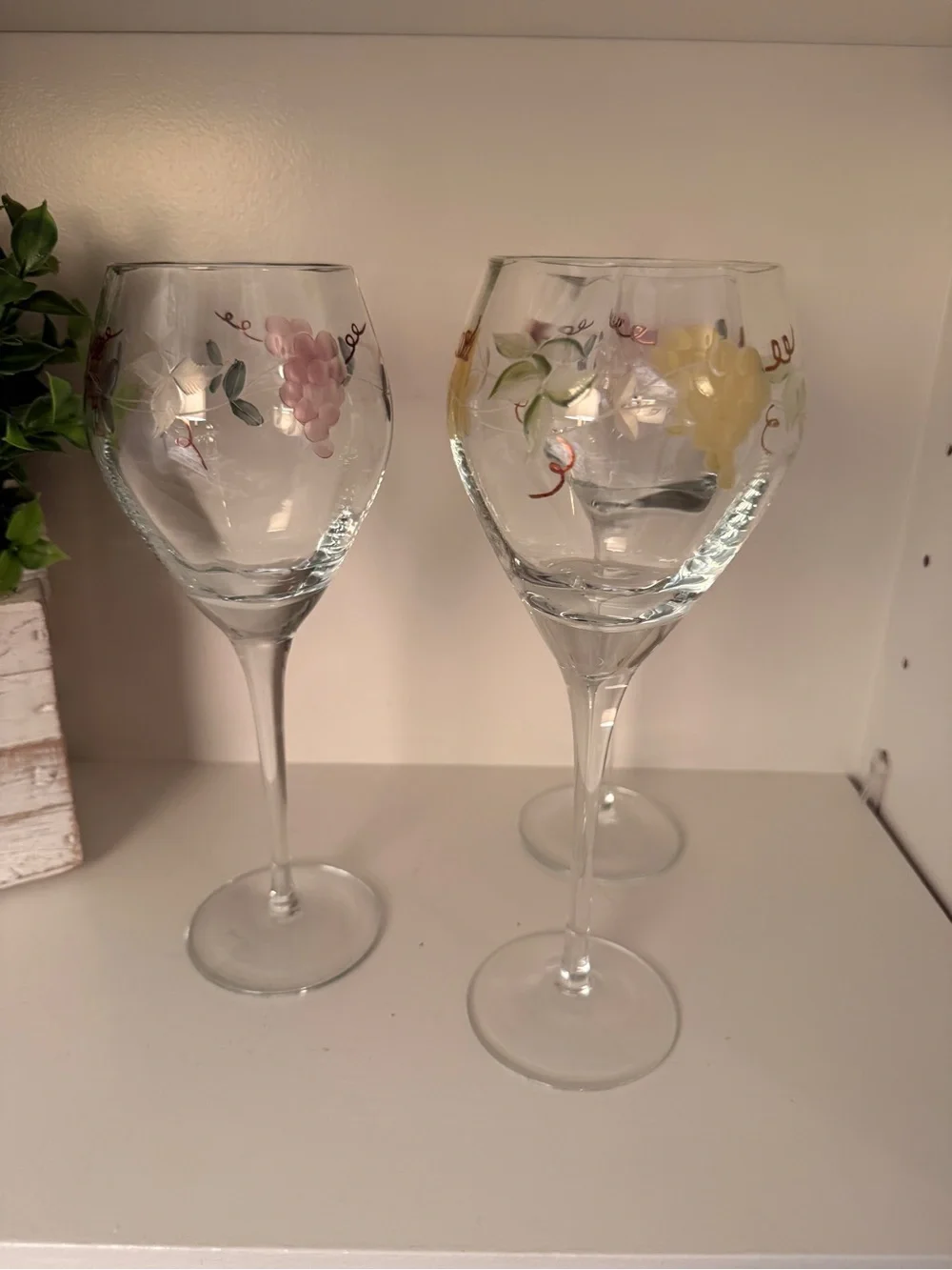 Hand Painted Grape Vine Wine Glasses Set of 3 Floral Vineyard 9” Goblets